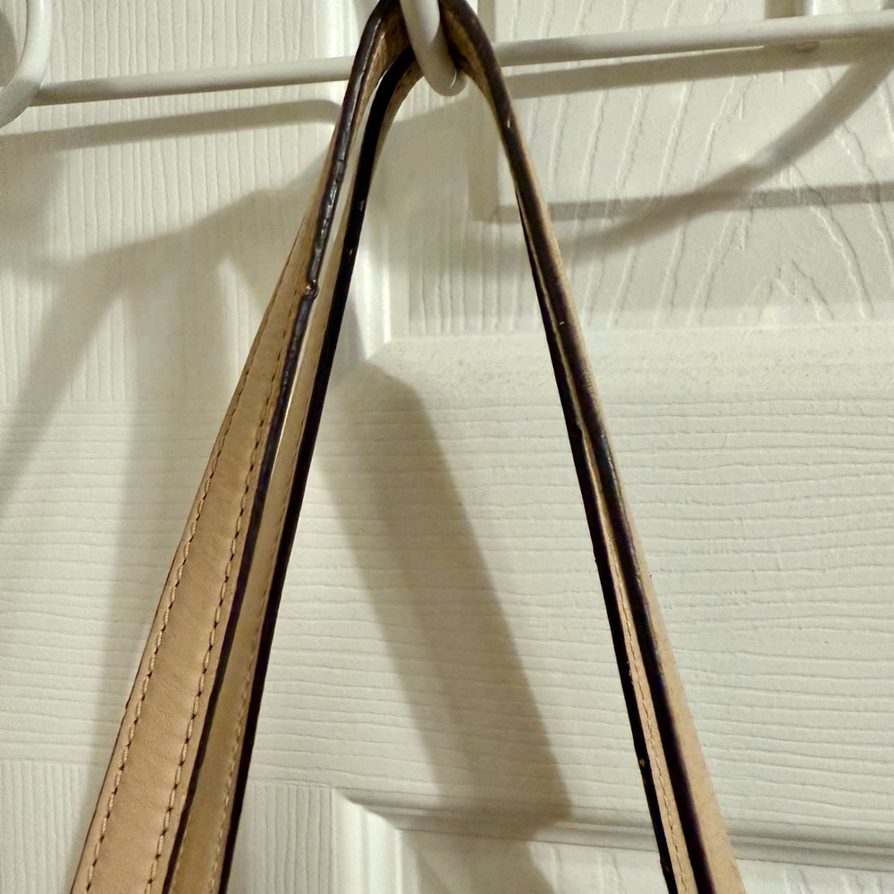 Michael Kors Jet Set Travel Checkered Tote Bag - Picture 4 of 16